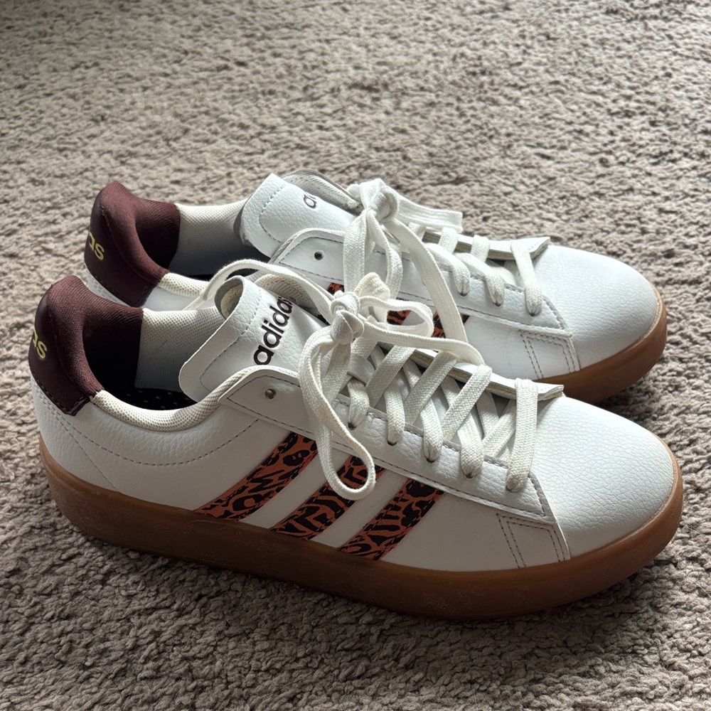 Adidas White and Brown Sneakers with Patterned Stripes